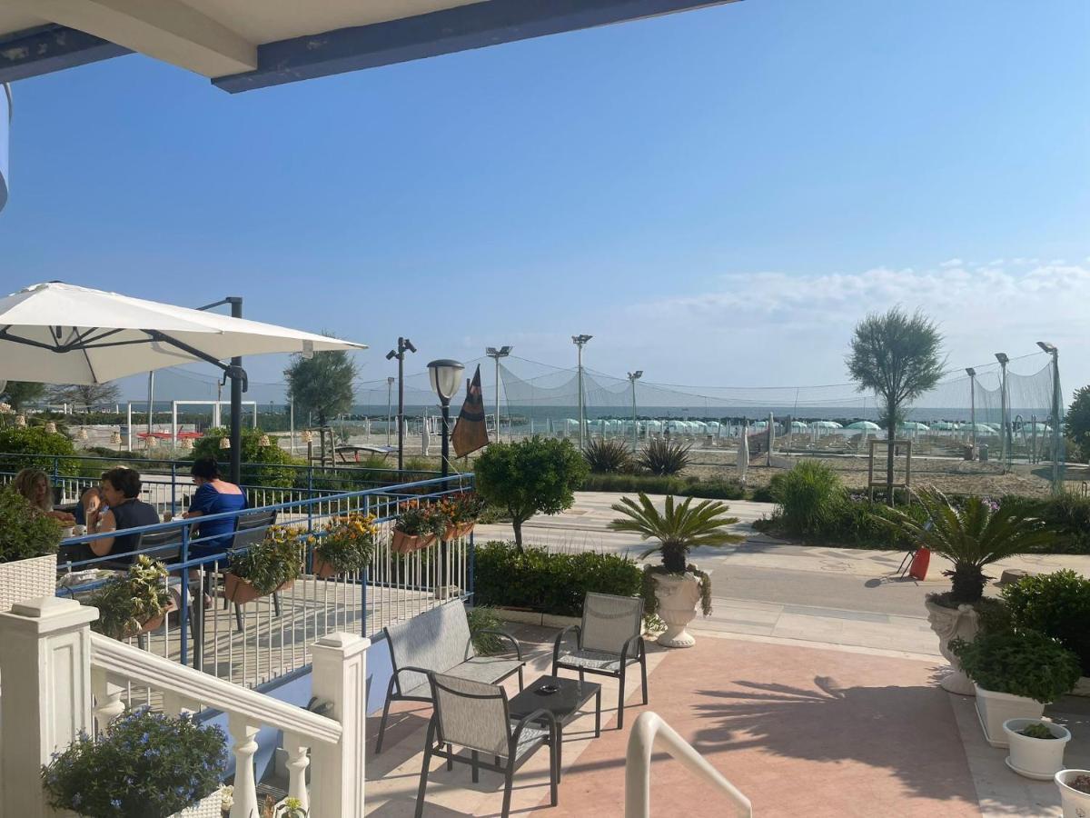 Hotel Ideal Rimini Exterior photo