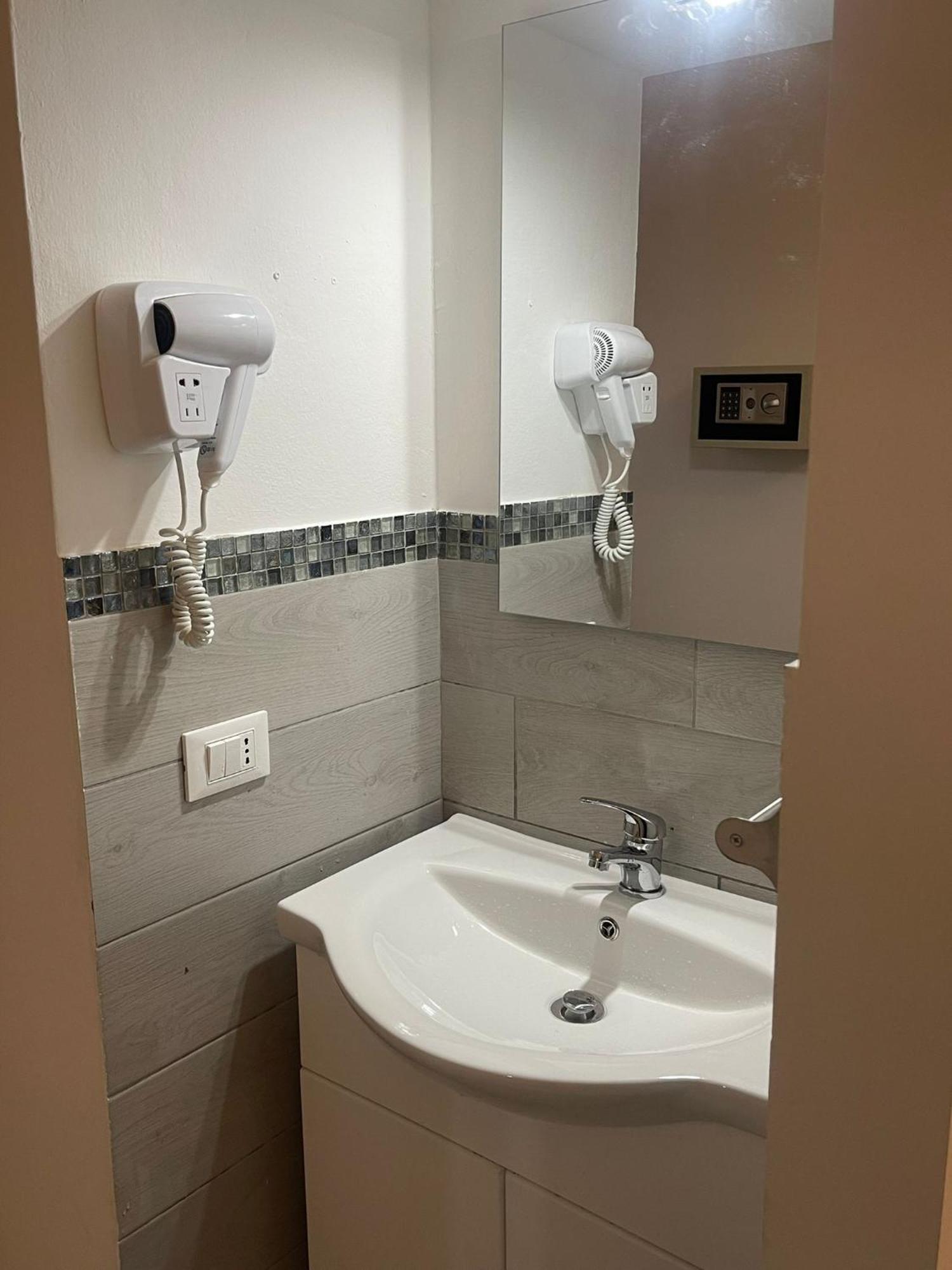 Hotel Ideal Rimini Exterior photo