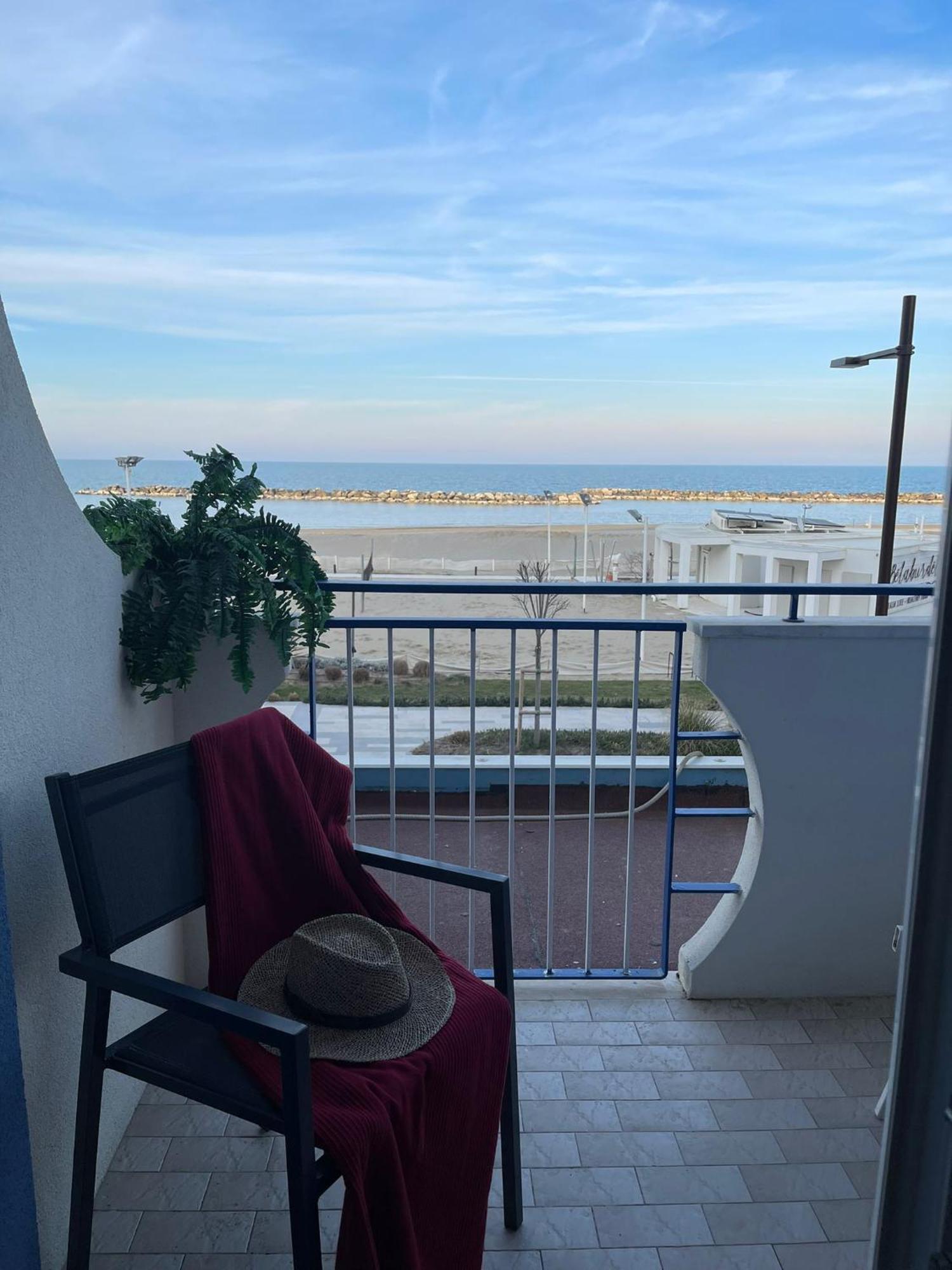 Hotel Ideal Rimini Exterior photo