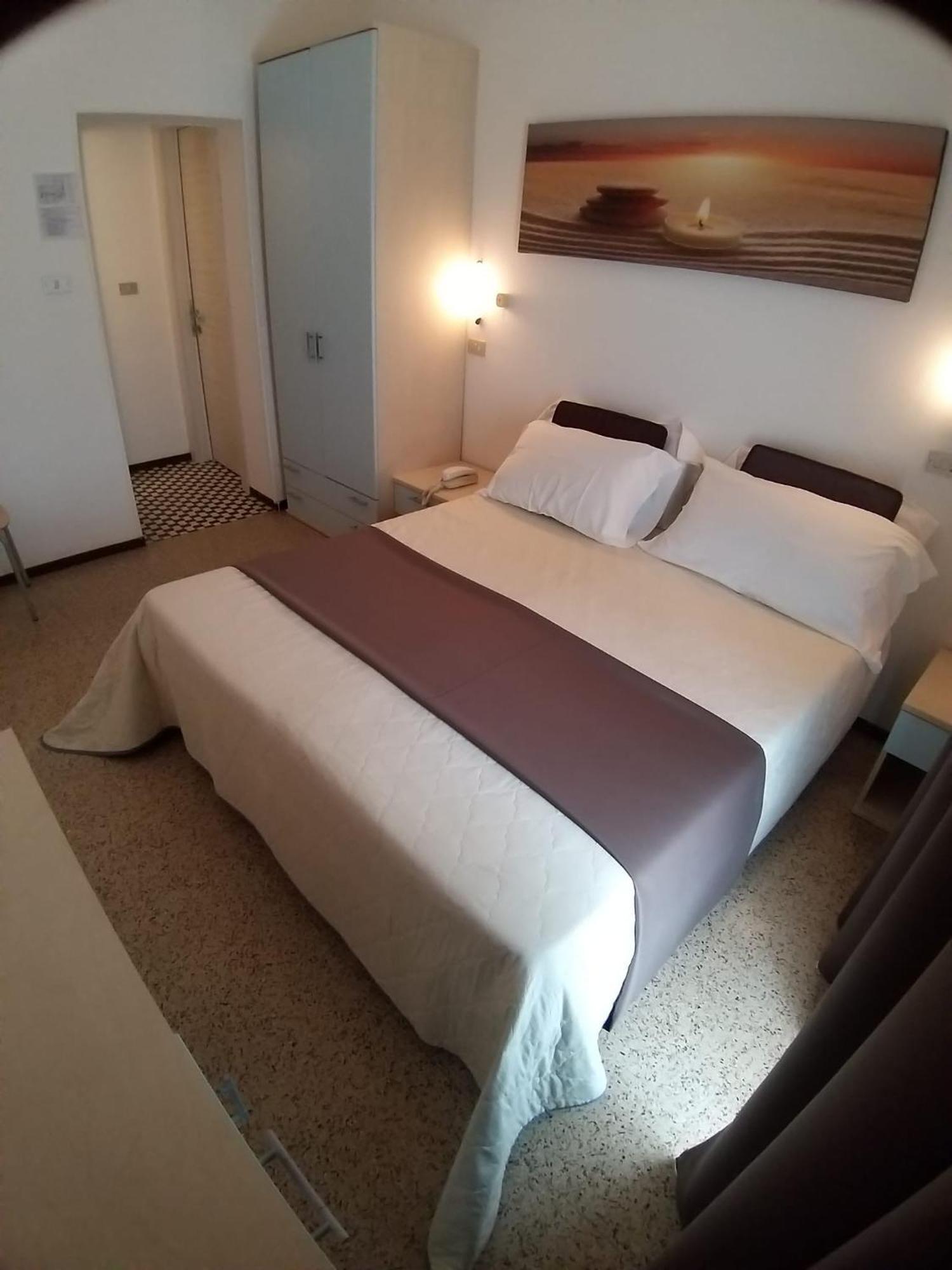Hotel Ideal Rimini Exterior photo